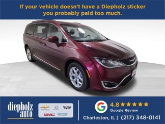Used 2017 Chrysler Pacifica Touring-L w/ Tire & Wheel Group image 1