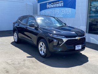 Used 2024 Chevrolet Trax LS w/ LS Convenience Package image 1