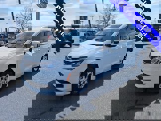 Used 2023 Chrysler Voyager LX image 1