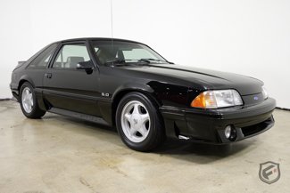 Used 1990 Ford Mustang GT image 1