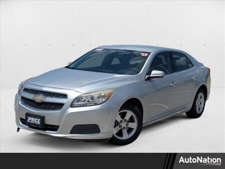 Used 2013 Chevrolet Malibu LT image 1