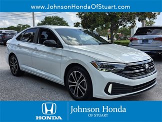 Used 2023 Volkswagen Jetta Sport image 1