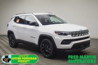 Certified 2022 Jeep Compass Latitude image 1