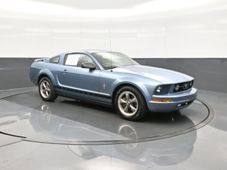 Used 2006 Ford Mustang Deluxe image 1