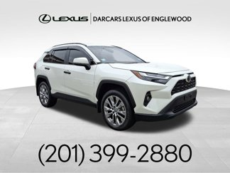 Used 2022 Toyota RAV4 XLE Premium image 1