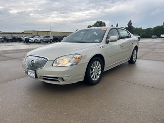 Used 2011 Buick Lucerne CX image 1