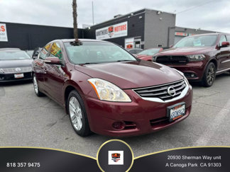 Used 2011 Nissan Altima 3.5 SR image 1