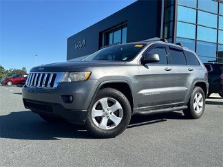Used 2012 Jeep Grand Cherokee Laredo image 1