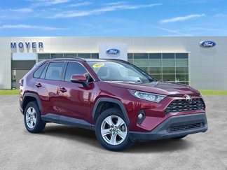 Used 2019 Toyota RAV4 XLE video 1
