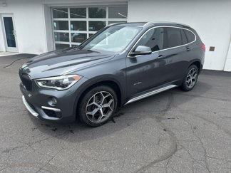 Used 2017 BMW X1 xDrive28i image 1