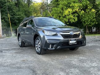Used 2022 Subaru Outback Premium image 1