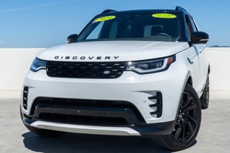 Certified 2024 Land Rover Discovery Dynamic SE image 1