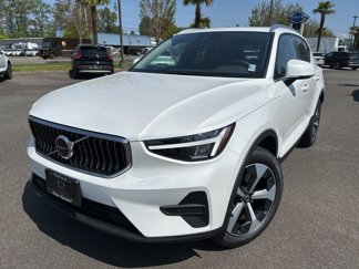 New 2025 Volvo XC40 B5 Core w/ Protection Package Premier image 1