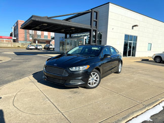 Used 2013 Ford Fusion SE image 1