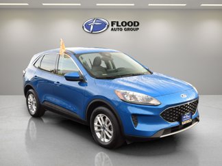Used 2021 Ford Escape SE w/ Cold Weather Package image 1