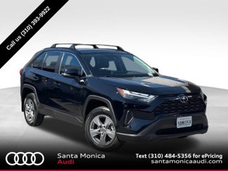 Used 2022 Toyota RAV4 XLE image 1