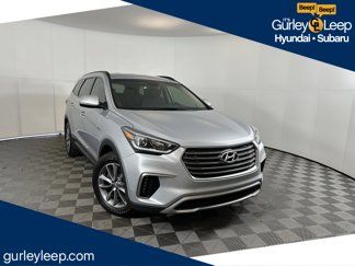 Used 2017 Hyundai Santa Fe SE image 1