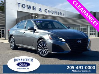 Used 2023 Nissan Altima 2.5 SV image 1