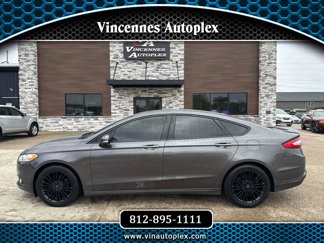 Used 2016 Ford Fusion SE w/ Equipment Group 202A image 1
