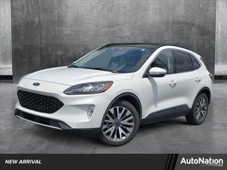 Used 2020 Ford Escape Titanium image 1