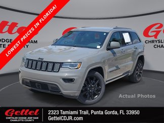 Used 2021 Jeep Grand Cherokee Laredo X image 1