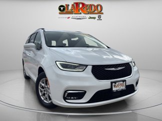 Used 2022 Chrysler Pacifica Touring-L image 1