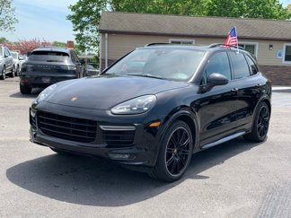 Used 2018 Porsche Cayenne GTS image 1
