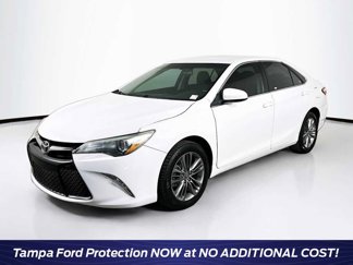 Used 2017 Toyota Camry SE image 1