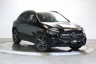 Used 2025 Mercedes-Benz GLA 250 4MATIC image 1
