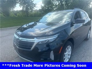 Used 2022 Chevrolet Equinox LT image 1