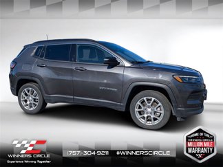 Used 2023 Jeep Compass Latitude w/ Sun and Sound Group image 1