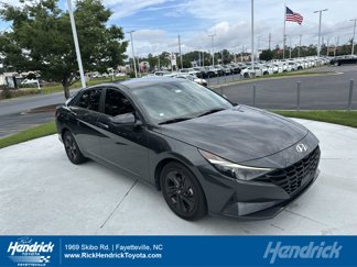 Used 2021 Hyundai Elantra SEL w/ Convenience Package image 1