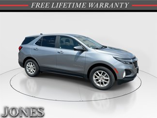 Used 2024 Chevrolet Equinox LT image 1