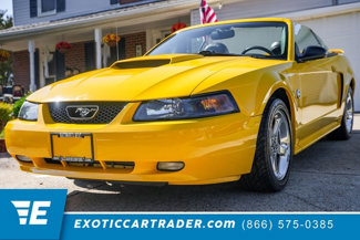 Used 2004 Ford Mustang Convertible image 1