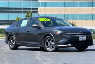 Certified 2025 Kia K4 LXS image 1