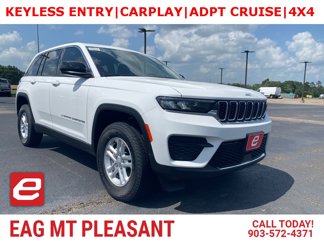 New 2025 Jeep Grand Cherokee Laredo image 1