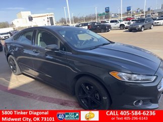 Used 2016 Ford Fusion SE w/ Equipment Group 201A image 1