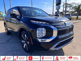New 2025 Mitsubishi Outlander SE image 1