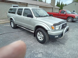 Used 2002 Toyota Tacoma PreRunner image 1