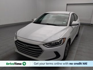 Used 2017 Hyundai Elantra SE image 1