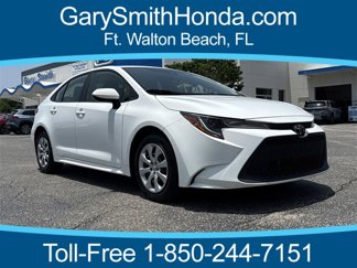 Used 2022 Toyota Corolla LE image 1