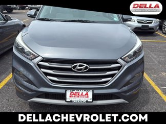 Used 2017 Hyundai Tucson Sport image 1