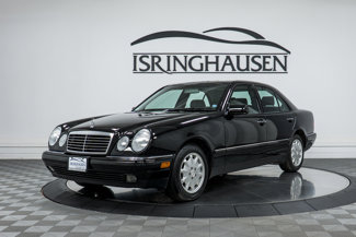Used 1999 Mercedes-Benz E 320 Sedan image 1
