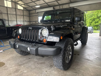 Used 2013 Jeep Wrangler Unlimited Rubicon w/ Connectivity Group image 1