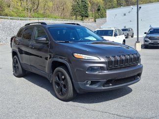 Used 2016 Jeep Cherokee Latitude w/ Comfort/Convenience Group image 1
