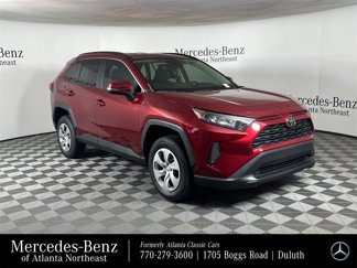 Used 2021 Toyota RAV4 LE image 1