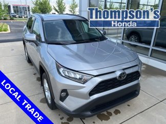 Used 2020 Toyota RAV4 XLE image 1