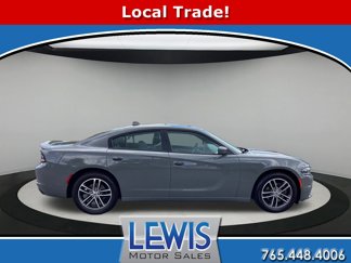Used 2019 Dodge Charger SXT image 1