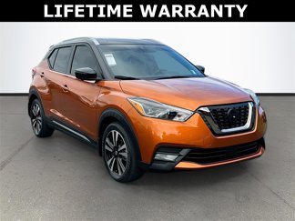 Used 2020 Nissan Kicks SR w/ SR Premium Package image 1