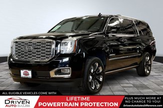 Used 2020 GMC Yukon XL Denali w/ Denali Premium Package image 1